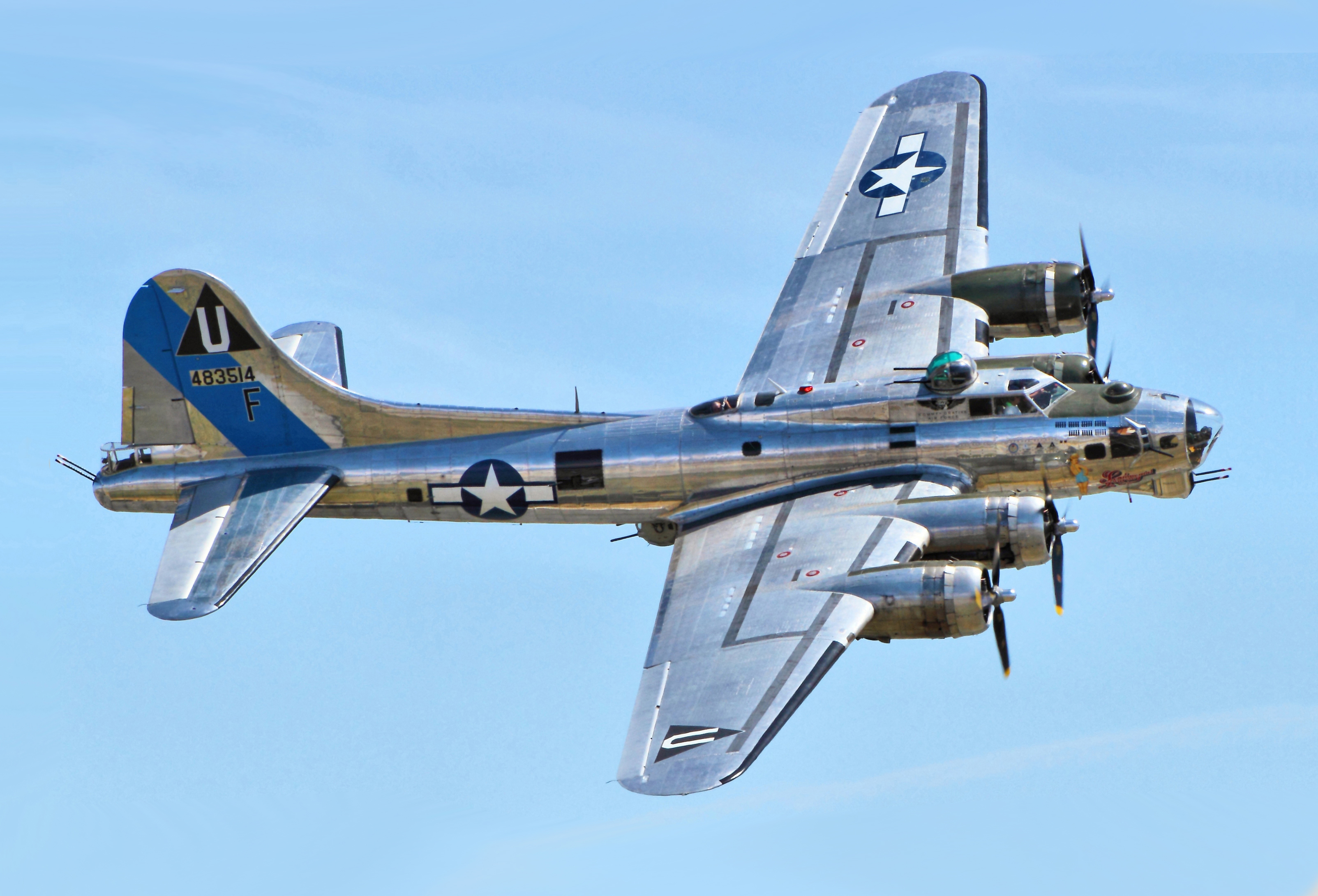 B-17空中堡垒轰炸机史料图片