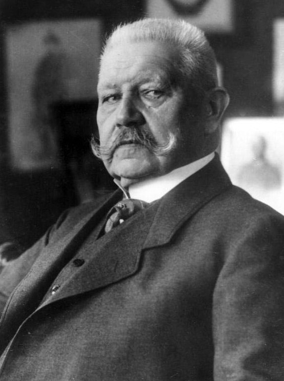 保罗·冯·兴登堡（Paul von Hindenburg）
